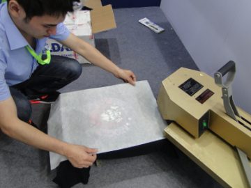 T-paidan lämpöpuristin